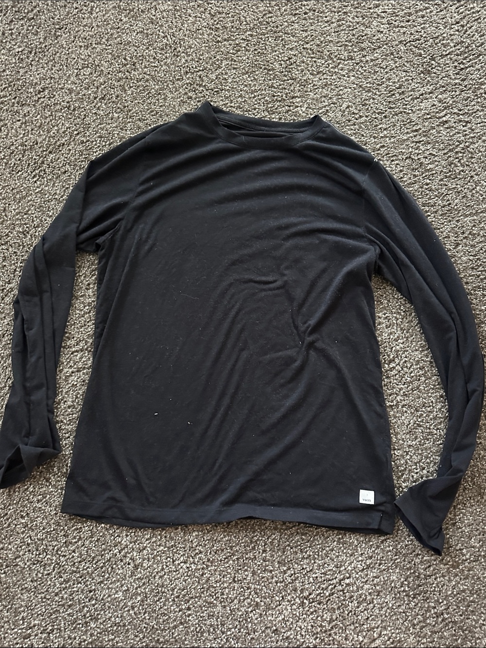 Vuori Black Long-Sleeve Crew Tee